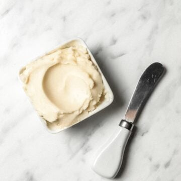 Vegan Vanilla Frosting
