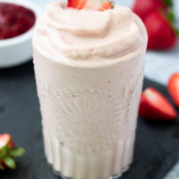 Vegan Strawberries and Cream Smoothie