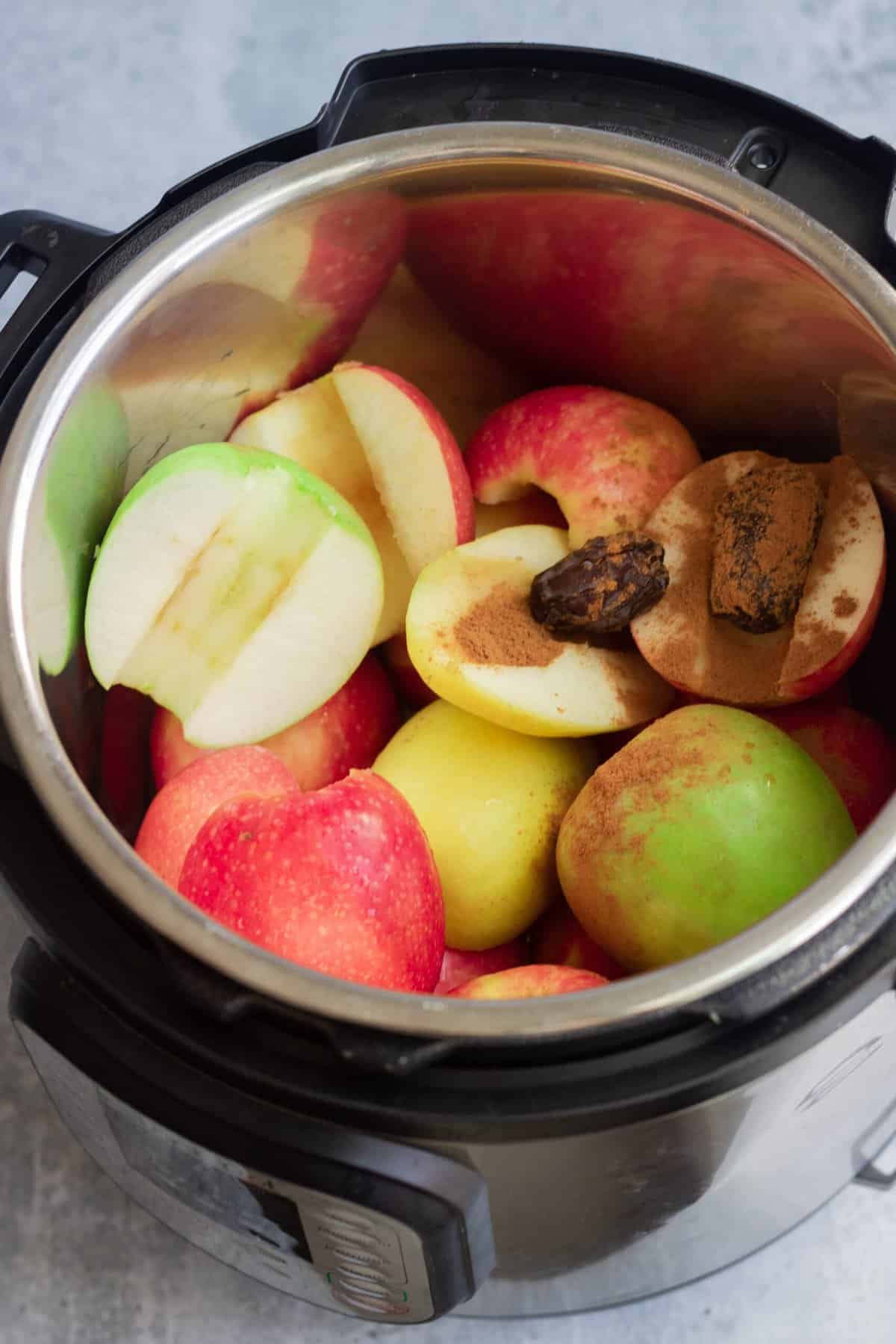 How to Make Instant Pot Applesauce