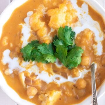 Vegan Pumpkin Chickpea Cauliflower Curry