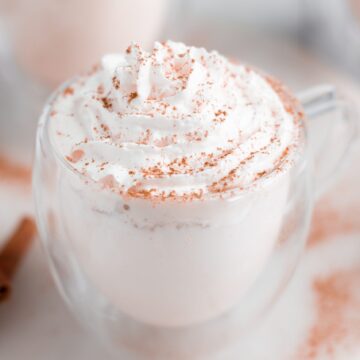 Vegan Gingerbread Steamer in a glass mug.