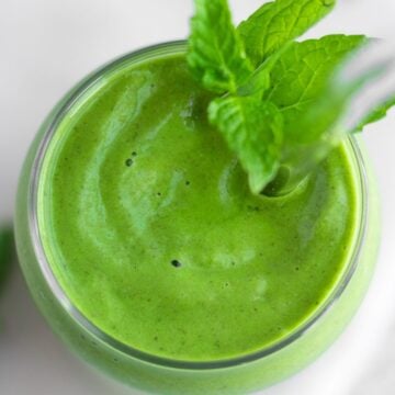 Peppermint Kale Smoothie