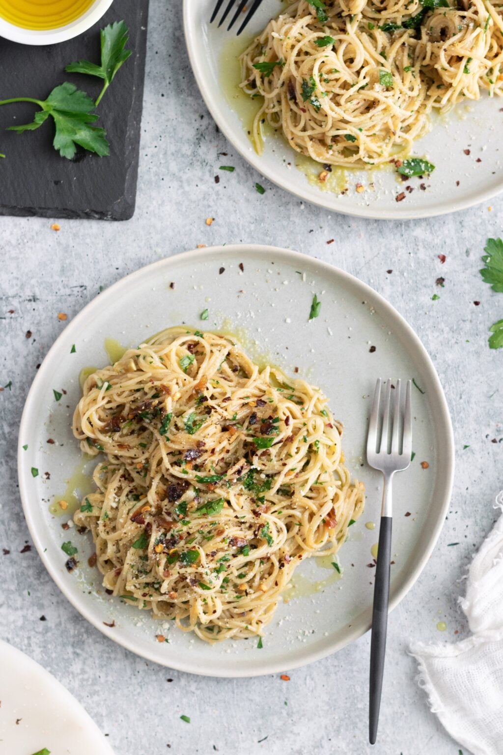 Olive Oil and Garlic Pasta (Spaghetti Aglio e Olio)