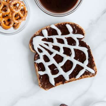 Vegan Spiderweb Toast
