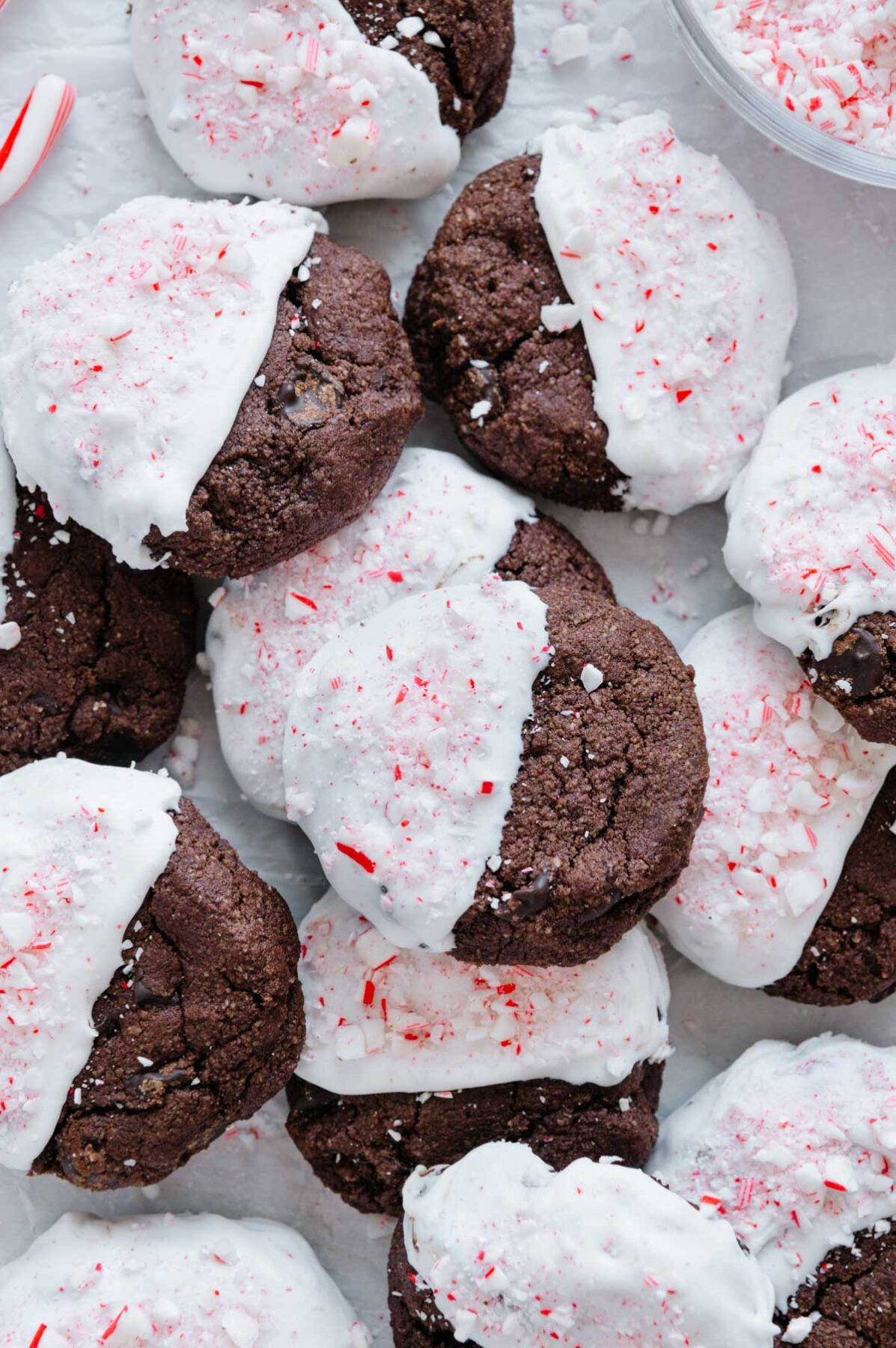 Vegan Double Chocolate Peppermint Cookies (glutenfree + refined sugar
